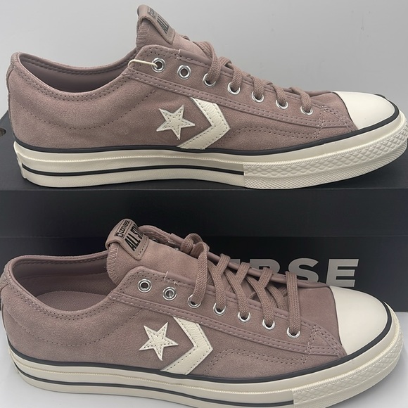 Converse Men’s Mauve Low-Top Sneakers A09461C
STAR PLAYER 76 OX
BITE THE DUST/EG - Picture 2 of 16